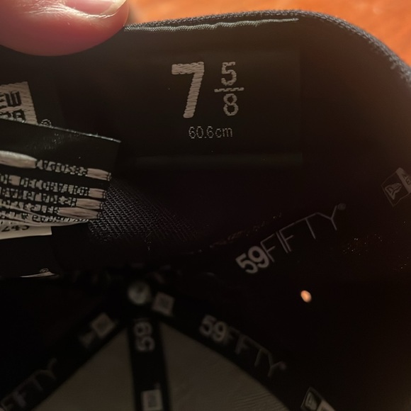 Atlanta Braves 7 5/8 fitted hat - Picture 5 of 7